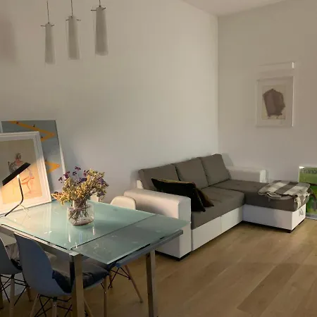Apartament Getthekey Monte Ceneri Mediolan